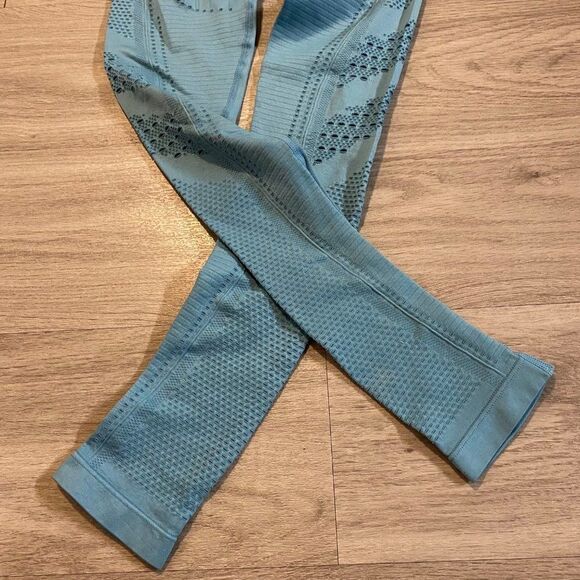 sekermaet blue/teal nylon/spandex cut out athletic leggings size small - Picture 2 of 8